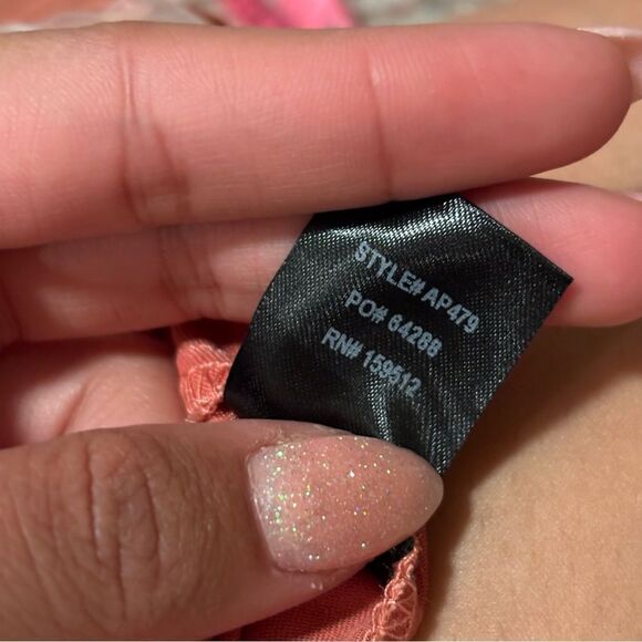 NWT Lulu’s Satin Paperbag High Waisted Belt Shorts- Size Small - Picture 8 of 9